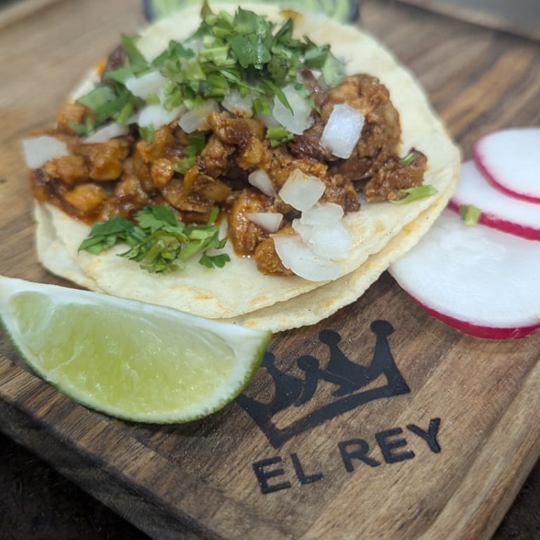 Savor Your Lunch with Us